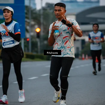 Runner Photo 4616086
