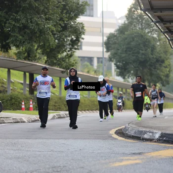 Runner Photo 4616092