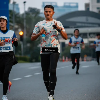 Runner Photo 4616095
