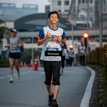 Runner Photo 4616163
