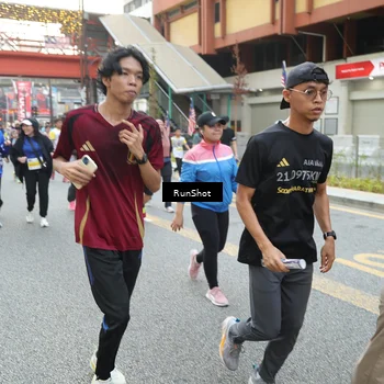Runner Photo 4616229