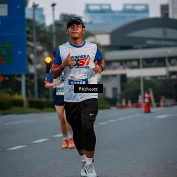 Runner Photo 4616241