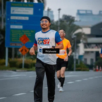 Runner Photo 4616298