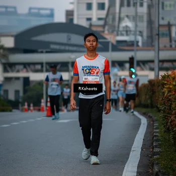 Runner Photo 4616327