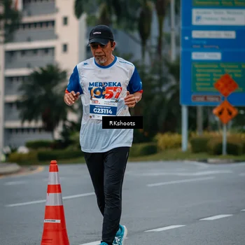 Runner Photo 4616340
