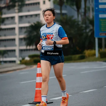 Runner Photo 4616343