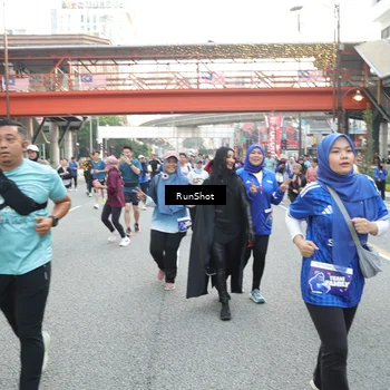 Runner Photo 4616367