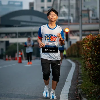 Runner Photo 4616401