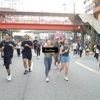 Runner Photo 4616414