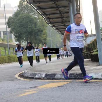 Runner Photo 4616421