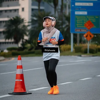 Runner Photo 4616443