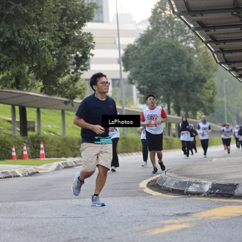 Runner Photo 4616533