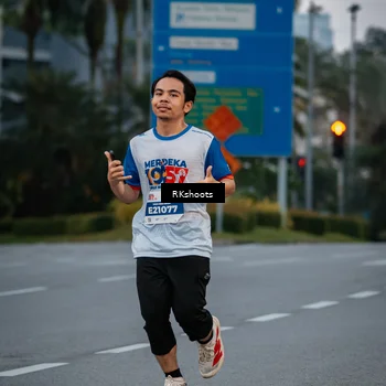 Runner Photo 4616624