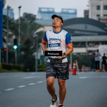Runner Photo 4616734