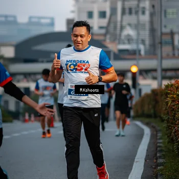 Runner Photo 4616746