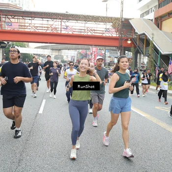 Runner Photo 4616753