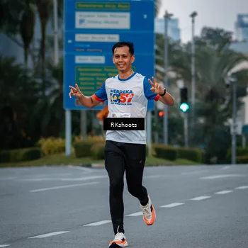 Runner Photo 4616759