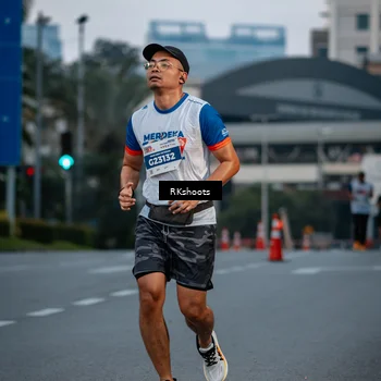 Runner Photo 4616764