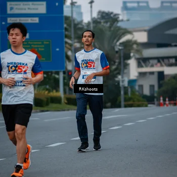 Runner Photo 4616869
