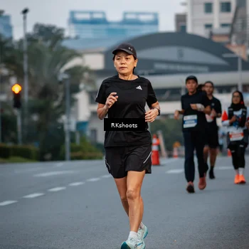 Runner Photo 4616875