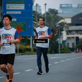 Runner Photo 4616882
