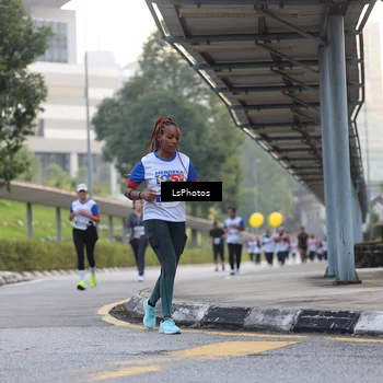 Runner Photo 4617012