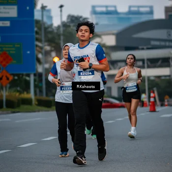 Runner Photo 4617018