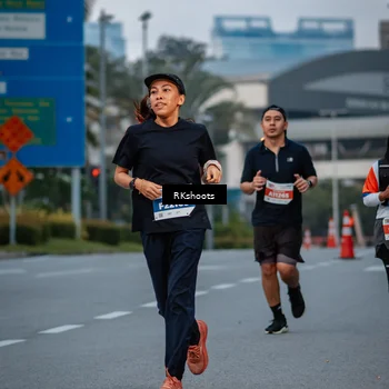 Runner Photo 4617085