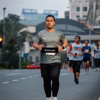 Runner Photo 4617146