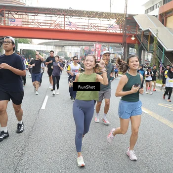 Runner Photo 4617149
