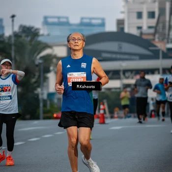 Runner Photo 4617215