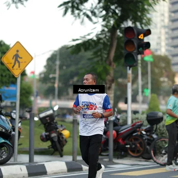 Runner Photo 4617501