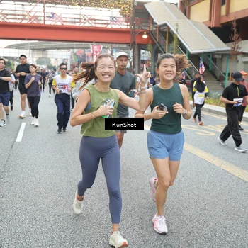 Runner Photo 4617896