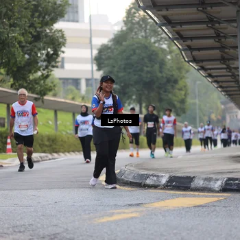 Runner Photo 4617897