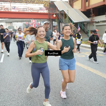 Runner Photo 4618033