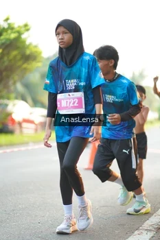 Runner Photo 4618038