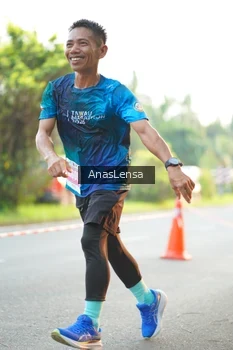 Runner Photo 4618054