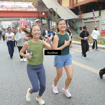 Runner Photo 4618233