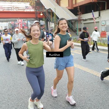 Runner Photo 4618235