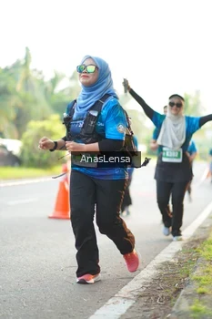 Runner Photo 4618378