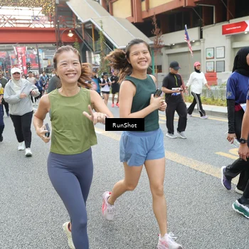 Runner Photo 4618512