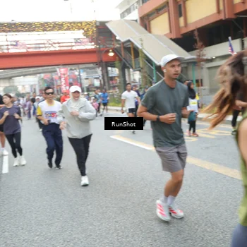 Runner Photo 4619006
