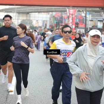 Runner Photo 4619460