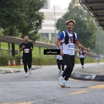 Runner Photo 4619744