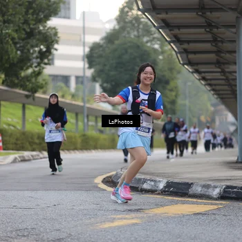 Runner Photo 4619943