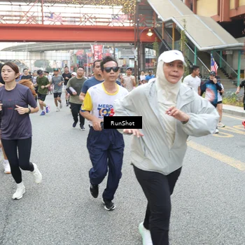 Runner Photo 4620438