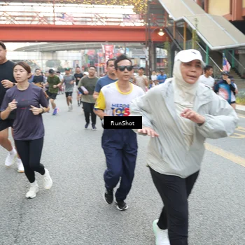 Runner Photo 4620484