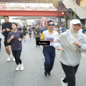 Runner Photo 4620530