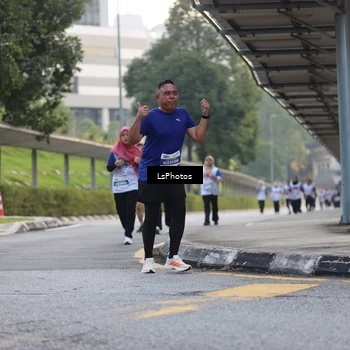 Runner Photo 4620697