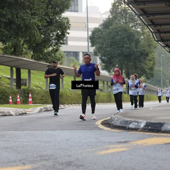 Runner Photo 4620726